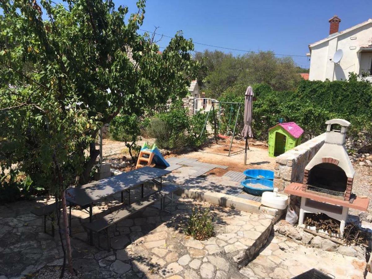 Apartments Villa Ana Mali Drvenik Bagian luar foto